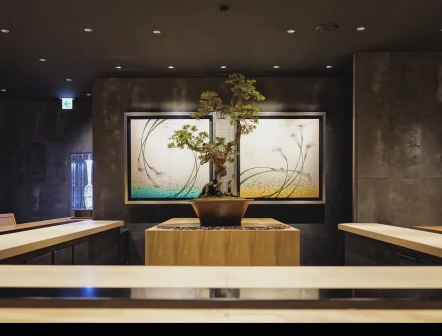 Installations of living bonsai by Mariko Bonsai Garden (BONSAI SADASYO)